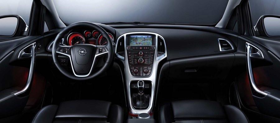 New Opel Astra 2010 Interior. on New Opel Astra Scooped
